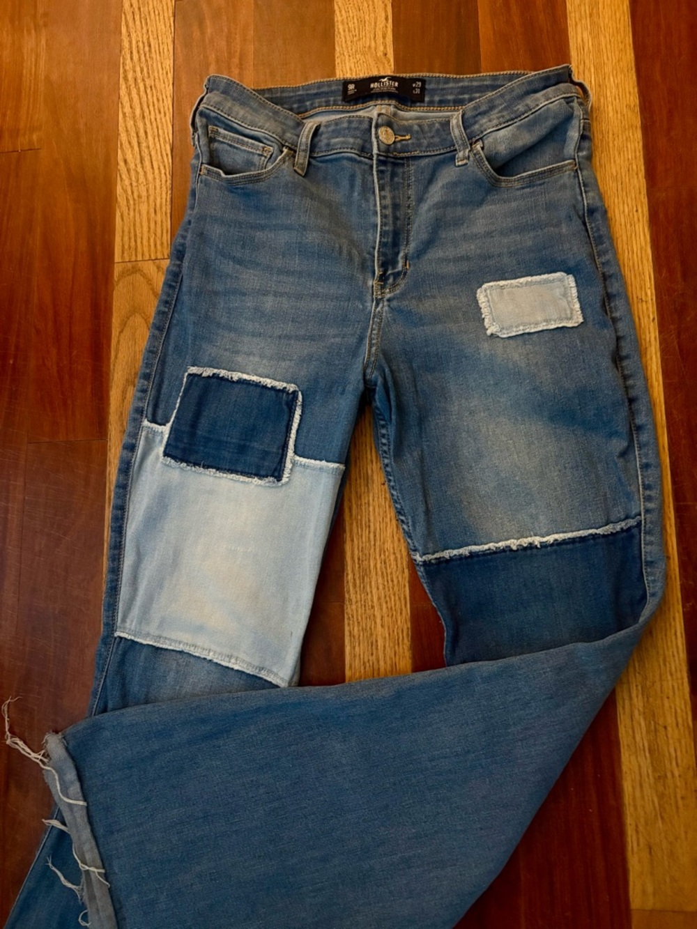 Hollister High-Rise Flare Patchwork Two-Tone Blue Jeans Women’s Size 9R